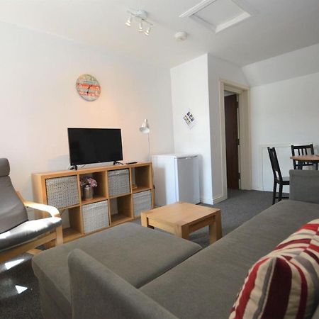 Dolphin Apartment Tobermory Esterno foto